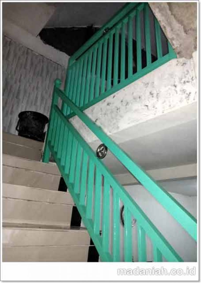 Railing Tangga Ruko Model Terbaru Bagus Rapi Bergaransi - Madaniah™