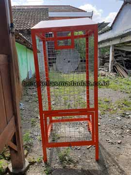 Sedia Tempat Sampah Botol Plastik Cilacap Berkualitas