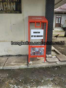 Sedia Tempat Sampah Botol Plastik Jogja Termurah