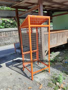 Sedia Tempat Sampah Botol Plastik Karanganyar Harga Pabrik