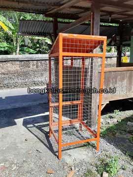 Sedia Tempat Sampah Botol Plastik Kendal Termurah