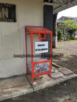 Sedia Tempat Sampah Botol Plastik Malang Berkualitas