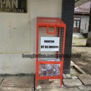 Sedia Tempat Sampah Botol Plastik Probolinggo Termurah