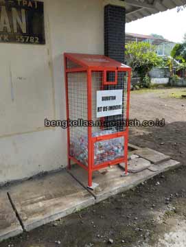 Sedia Tempat Sampah Botol Plastik Banyuwangi Harga Murah