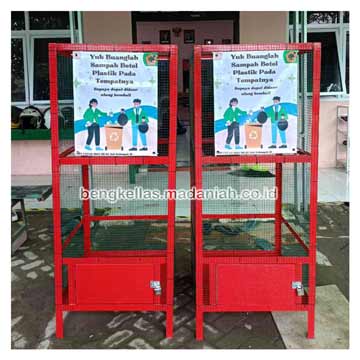 Sedia Tempat Sampah Botol Plastik Grobogan