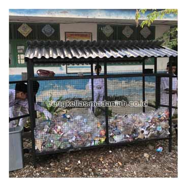 Produsen Tempat Sampah Botol Plastik Pamekasan Termurah