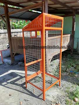 Sedia Tempat Sampah Botol Plastik Sukoharjo