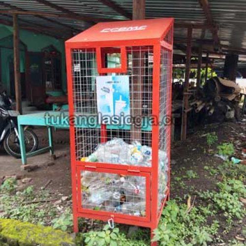 Sedia Tempat Sampah Botol Plastik Garut Harga Murah