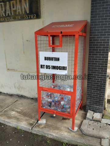 Sedia Tempat Sampah Botol Plastik Gianyar Harga Murah