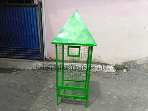 Sedia Tempat Sampah Botol Plastik Karawang Harga Murah