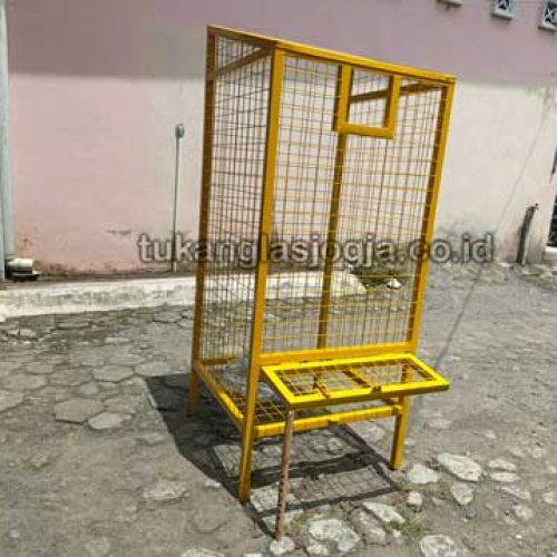 Sedia Tempat Sampah Botol Plastik Kota Bandung Berkualitas