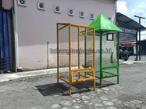 Sedia Tempat Sampah Botol Plastik Kota Bandung