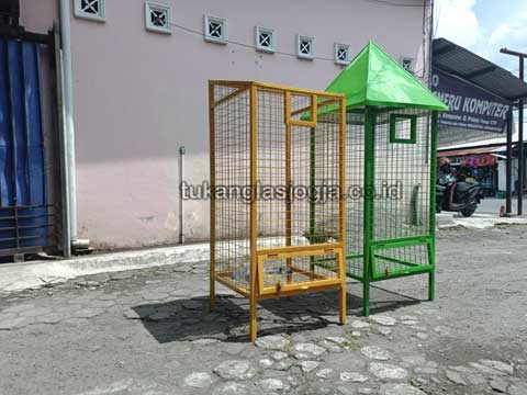 Sedia Tempat Sampah Botol Plastik Kota Depok