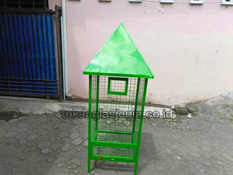 Sedia Tempat Sampah Botol Plastik Majalengka