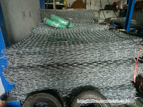 Jual Bronjong Kawat Badung