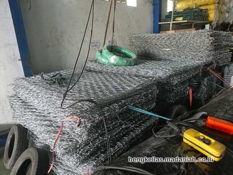 Pabrik Bronjong Kawat Sampang Murah