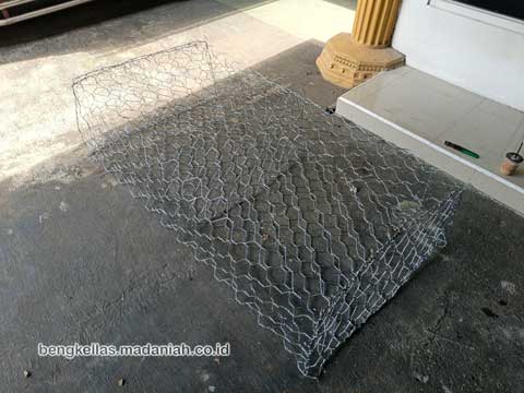 Pabrik Bronjong Kawat Sampang
