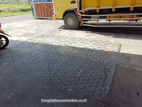 Pabrik Bronjong Kawat Way Kanan Murah