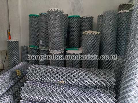 Pabrik Kawat Harmonika Bangkalan