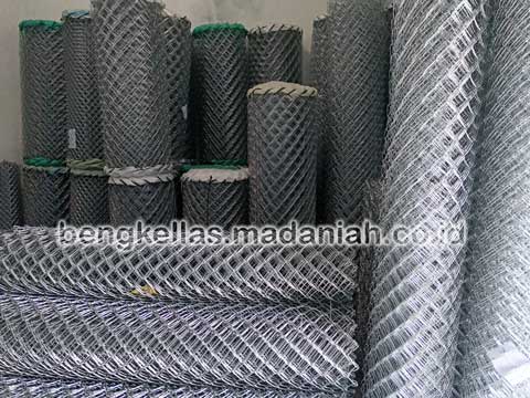 Pabrik Kawat Harmonika Buton