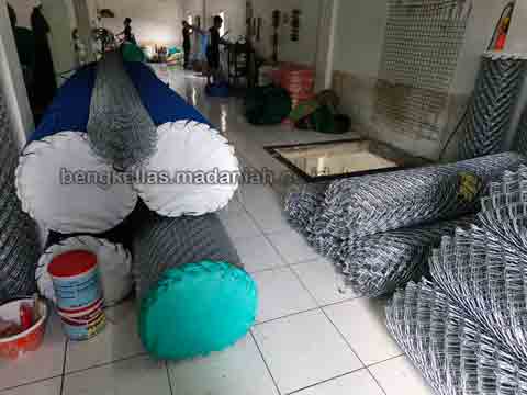 Pabrik Kawat Harmonika Minahasa