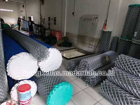 Produsen Kawat Harmonika Pangkajene dan Kepulauan Terdekat
