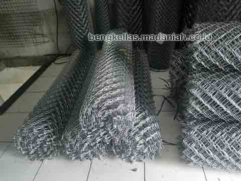 Produsen Kawat Harmonika Tojo Una-Una Harga Murah