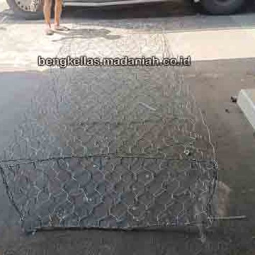Jual Bronjong Kawat Flores Timur