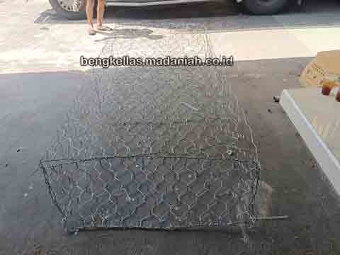 Jual Bronjong Kawat Flores Timur