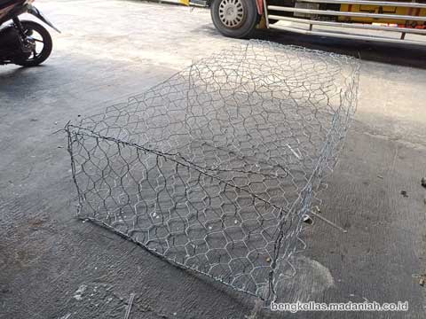 Jual Bronjong Kawat Lingga