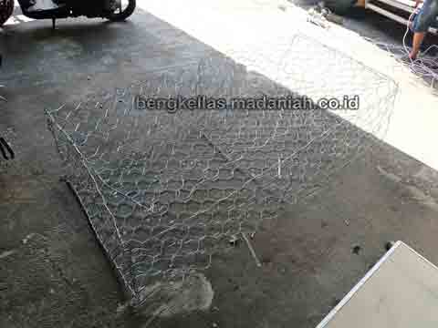 Pabrik Bronjong Kawat Boven Digoel Harga Murah