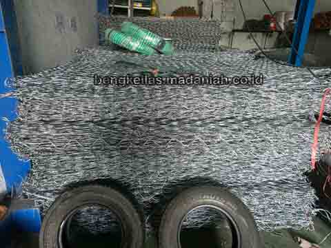 Pabrik Bronjong Kawat Deiyai Harga Murah