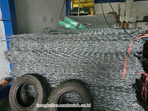 Pabrik Bronjong Kawat Landak Murah