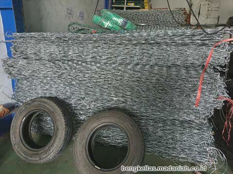 Pabrik Bronjong Kawat Majene Murah