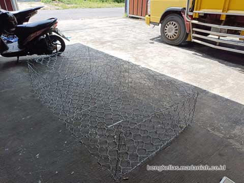 Pabrik Bronjong Kawat Sambas Murah