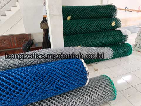 Pabrik Kawat Harmonika Banggai Kepulauan