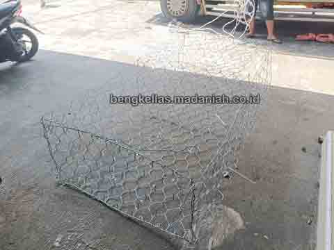 Produsen Bronjong Kawat Maybrat