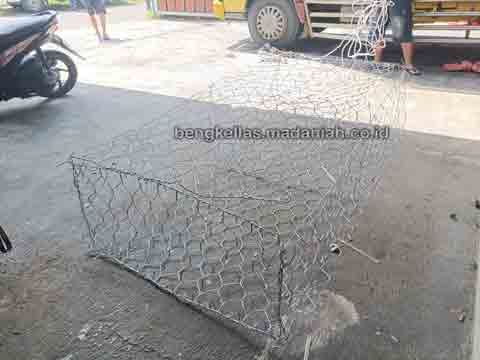 Produsen Bronjong Kawat Sorong Selatan Harga Murah