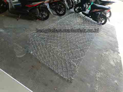 Produsen Bronjong Kawat Sumba Tengah