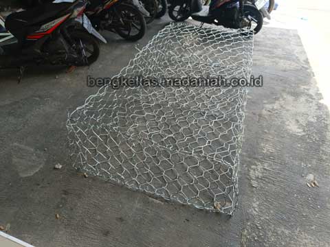 Jual Bronjong Kawat Boven Digoel