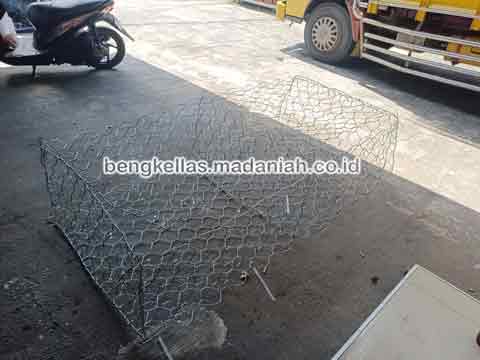 Jual Bronjong Kawat Buton