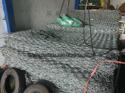 Jual Bronjong Kawat Supiori