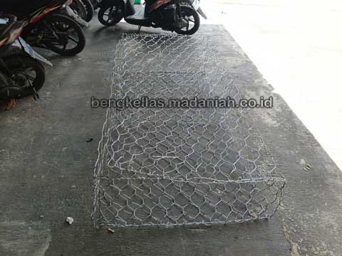 Jual Bronjong Kawat Tanah Datar