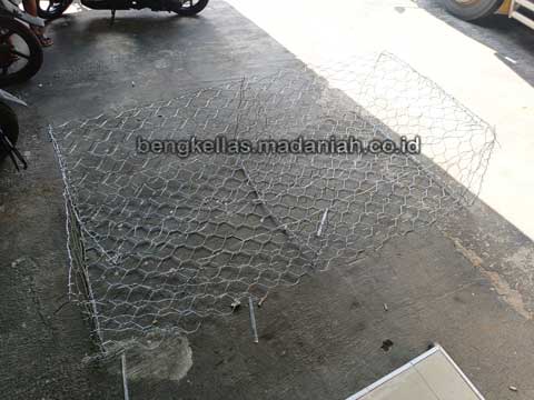 Jual Bronjong Kawat Tolikara