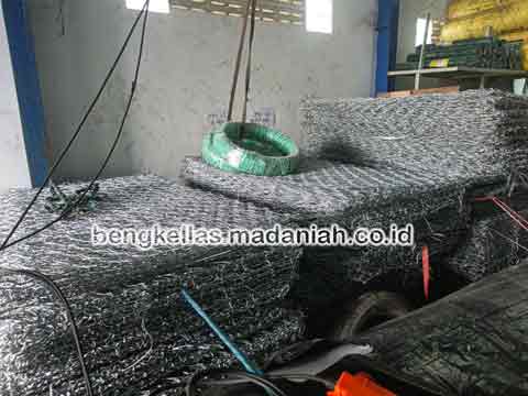 Jual Murah Bronjong Kawat Kolaka Utara