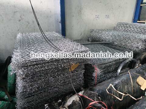 Pabrik Bronjong Kawat Badung Murah