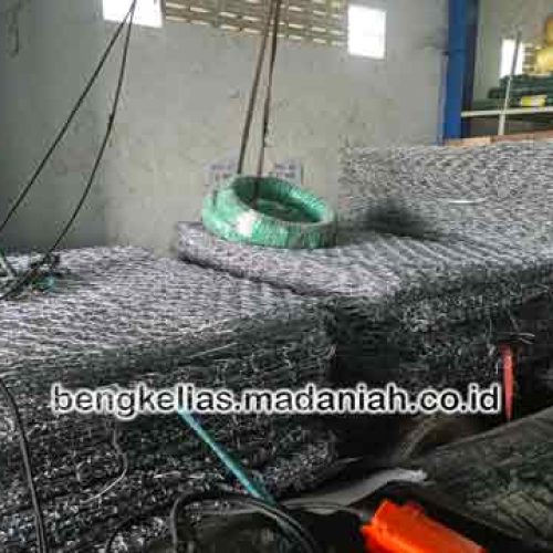 Pabrik Bronjong Kawat Buton Tengah
