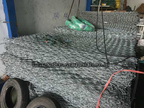 Pabrik Bronjong Kawat Kaimana Harga Murah