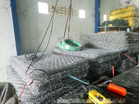 Pabrik Bronjong Kawat Kuningan