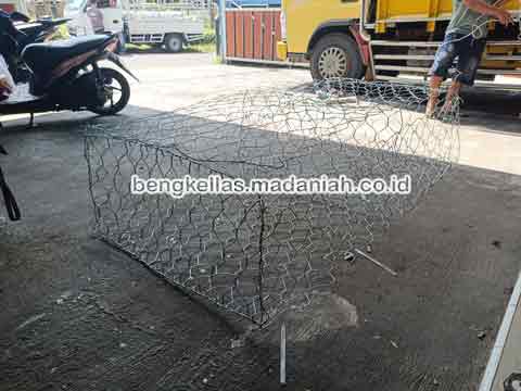 Pabrik Bronjong Kawat Minahasa Murah